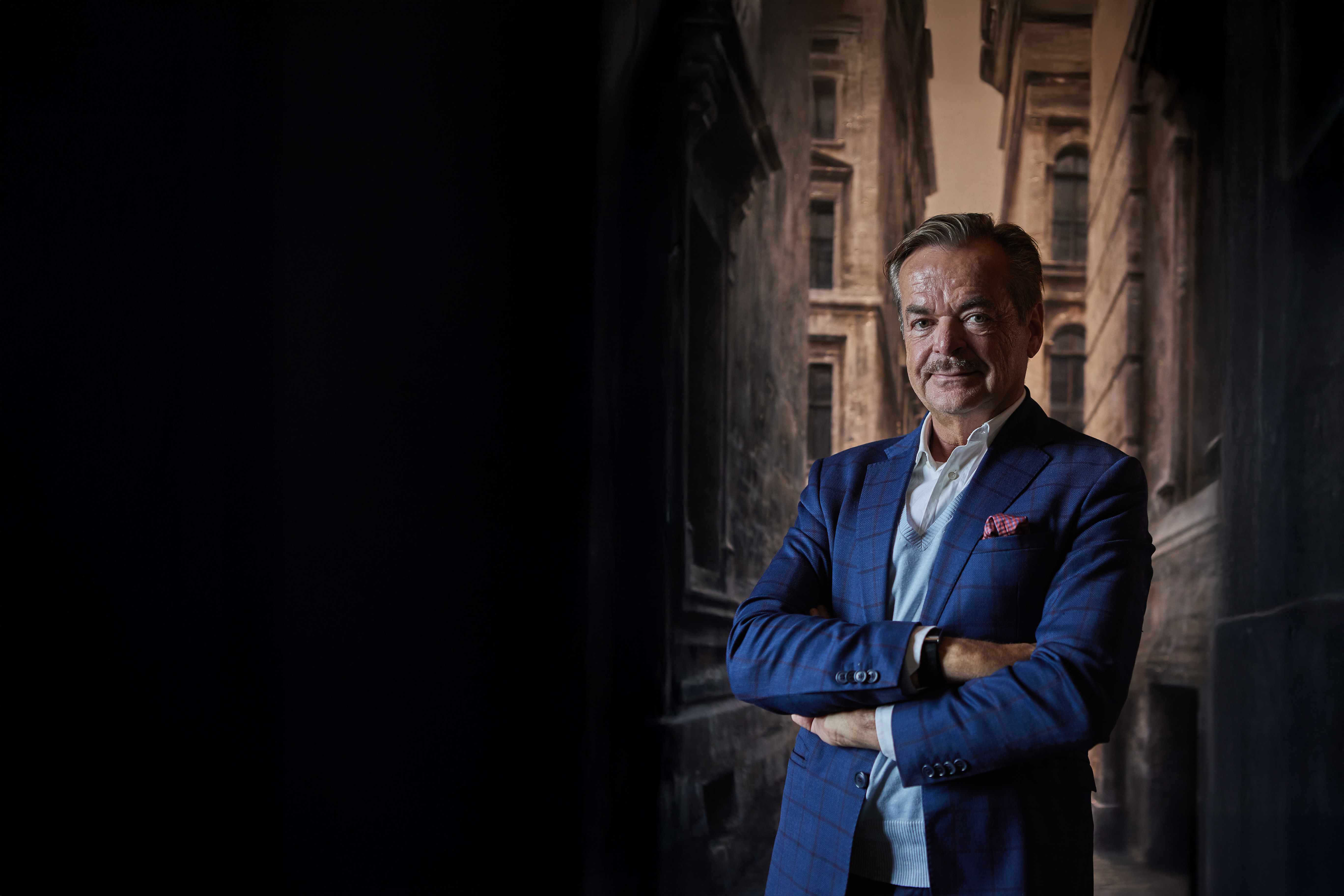 Dr. Stefan Schreyger