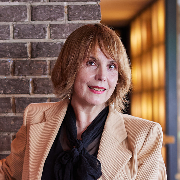 Dr. Ute Cohen