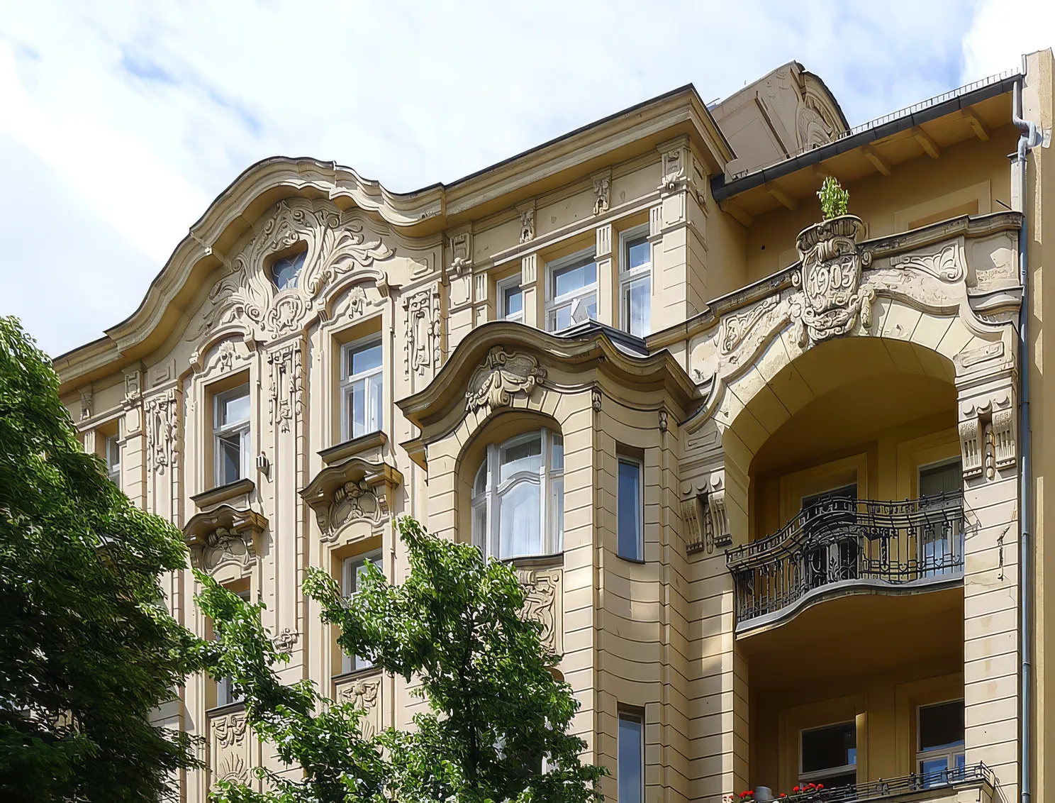 Bleibtreustraße_24-breit.jpg