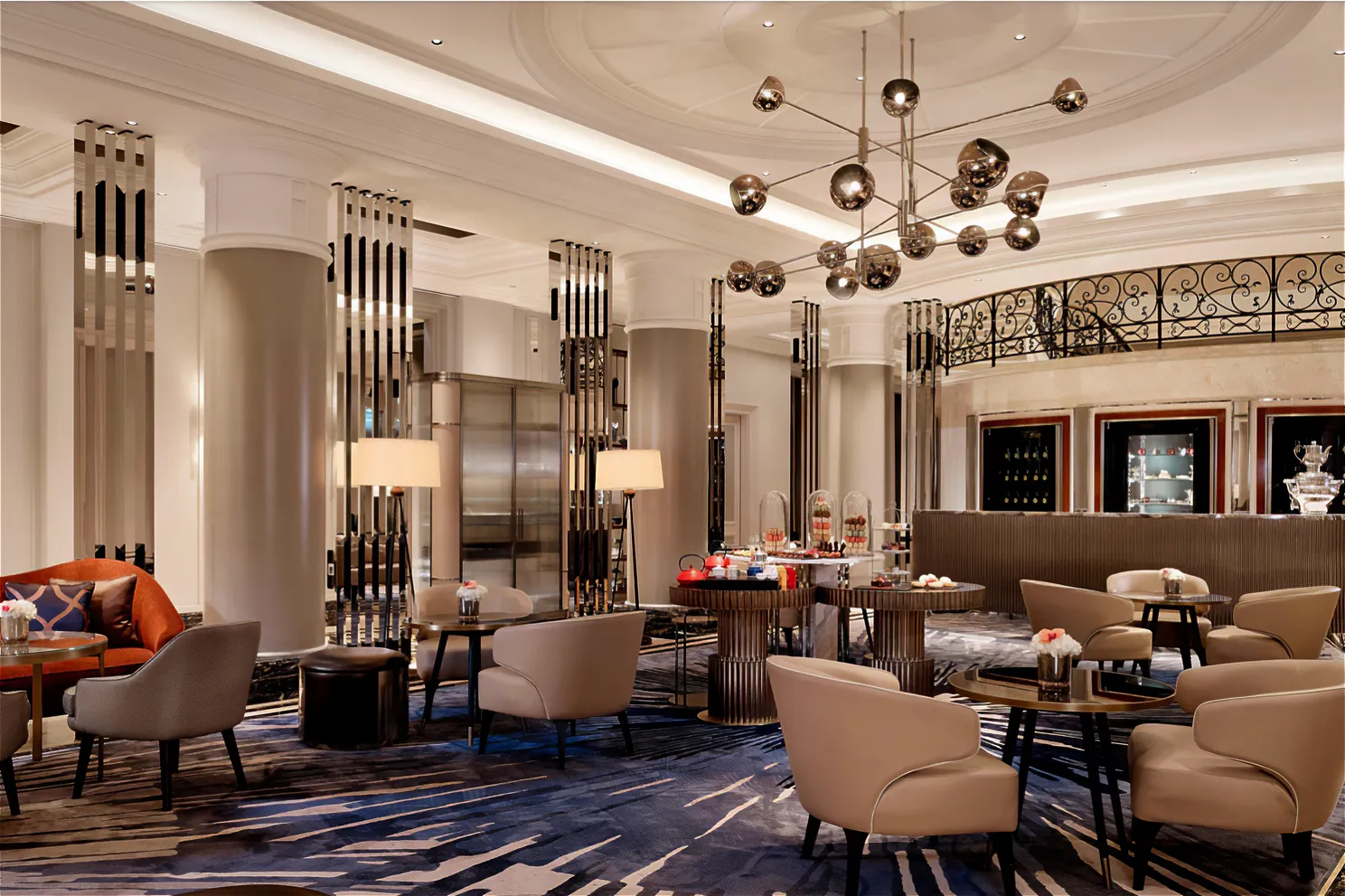 Exclusive-Tours-Berlin-Art-Ritz-Carlton-TG-1.jpg