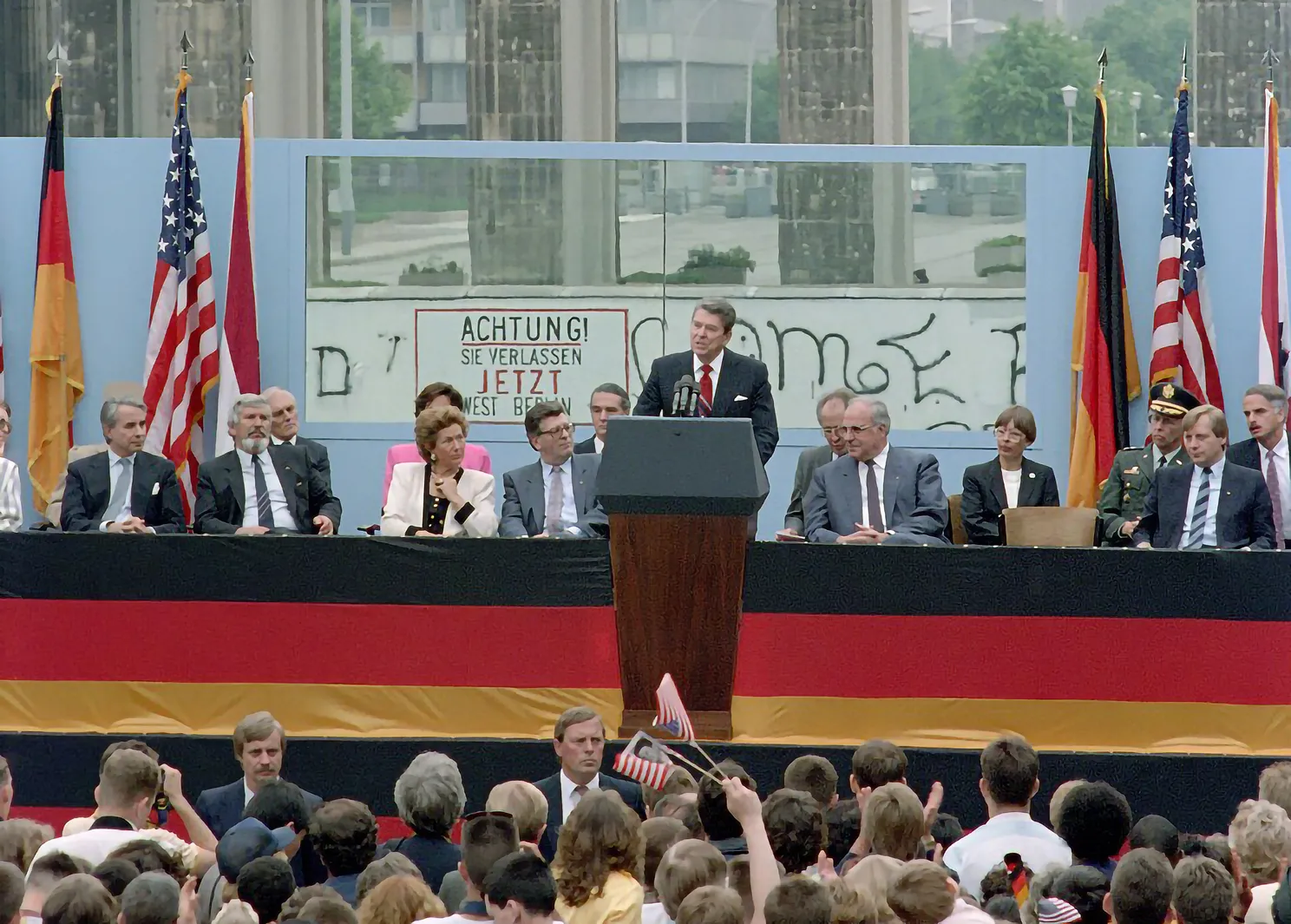 Private-Tours-Berlin-Cold-War-Ronald-Reagan-PD-1.jpg