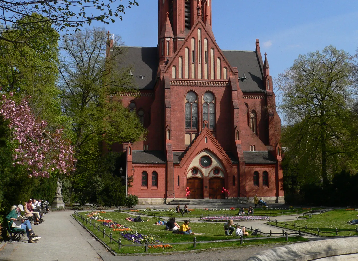 WilmersdorfLudwigkirchplatz-breit.jpg