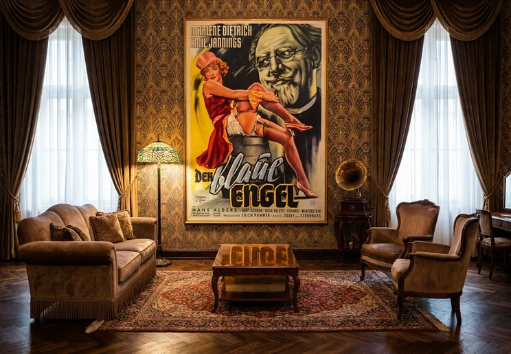Deluxe-Experience-Berlin-Culture-Marlene-Dietrich-BMS-1.jpg